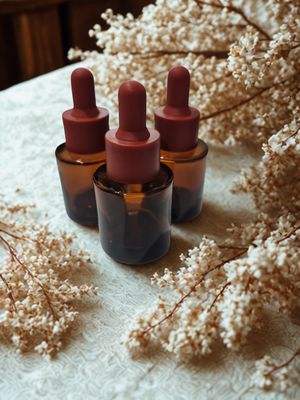 30ml Amber Square-Shoulder Glass Dropper Bottle | Brown Teat Cap for Serums &amp; Oils