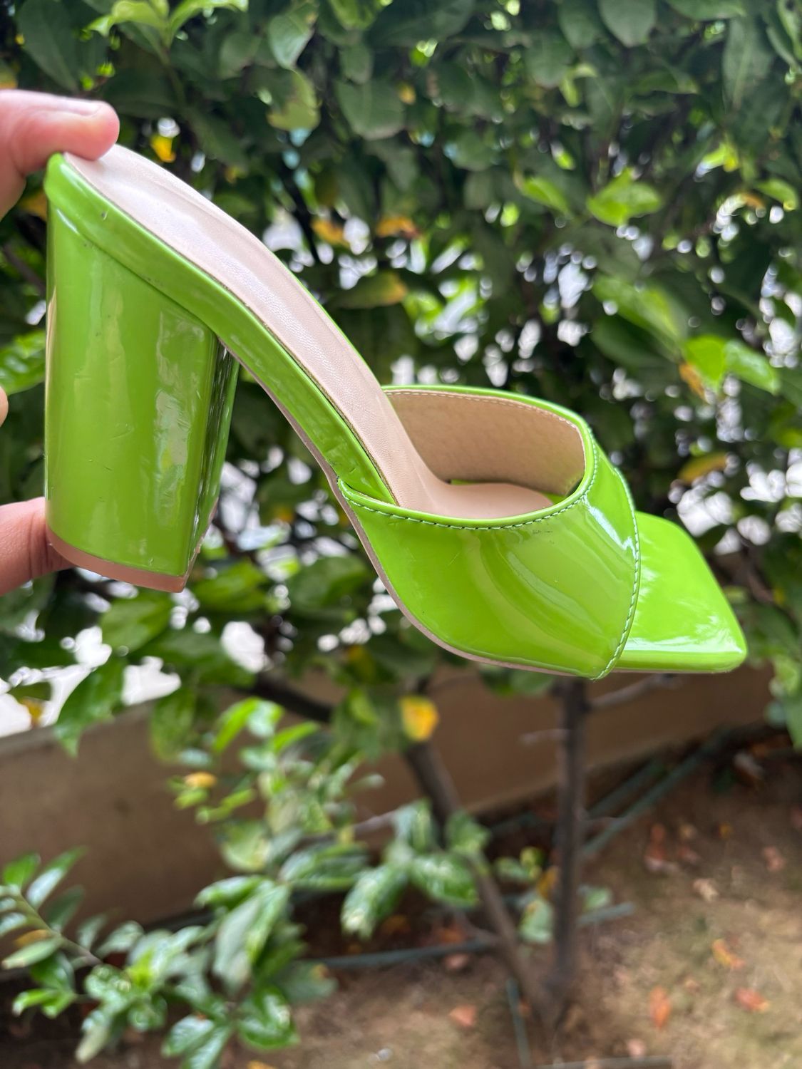 Sandales verte talon
