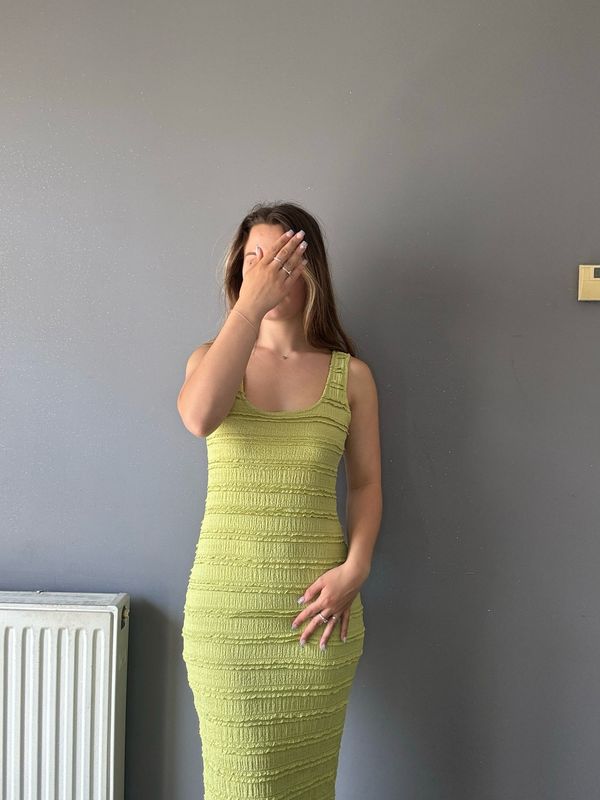 Robe Verte Vague