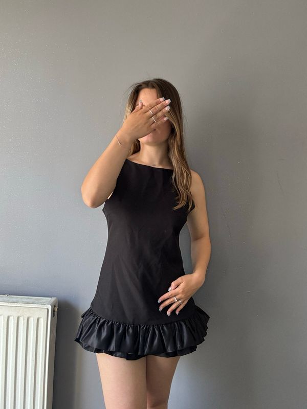 Robe inspi noir