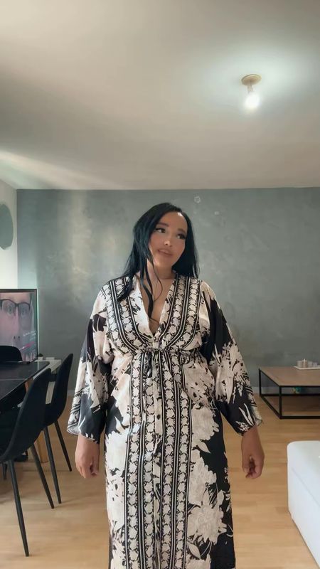 Robe kimono beige noir