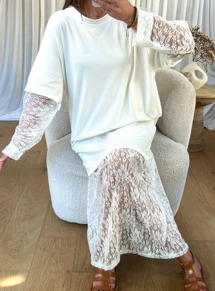 Robe blanche dentelle