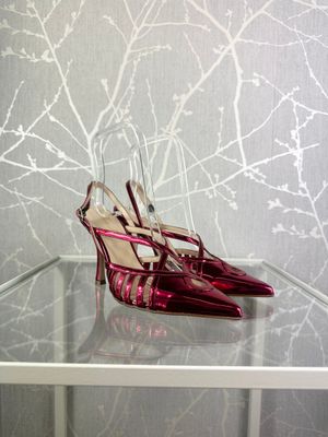 Decolletè in vernice rosso