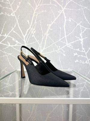 Slingback nera in raffia nero