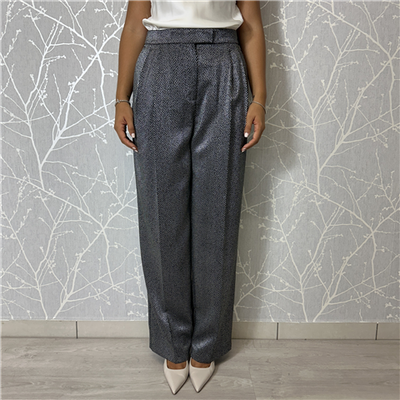 Pantalone Laminato Ampio Con Doppia Pence Art. 252ap2353 Pantalone Laminato Ampio Con Doppia Pence Art. 252ap2353