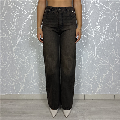 Jeans Effetto Delave'' Art. M38f0611 Jeans Effetto Delave'' Art. M38f0611