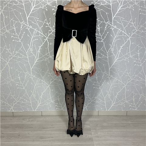 Mini Abito In Velluto Con Fiocco Di Strass Scollo Quadrato E Maniche A Sbuffo Art. Oleggio