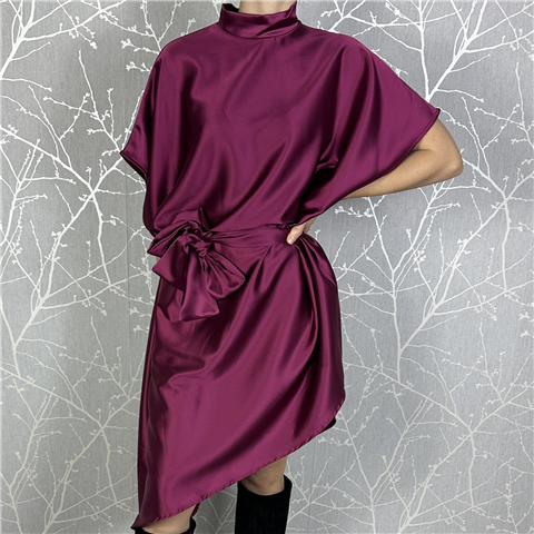 Abito Asimmetrico In Raso Con Manica Kimono E Fusciacca In Vita Art. Guymon