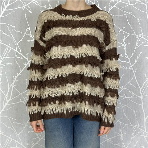 Maglione Girocollo Con Lavorazione A Righe E Dettagli Bouclé Art. Fulton