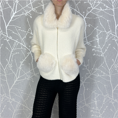 Giacca In Maglia Con Applicazioni In Ecofur Su Collo E Tasche Art. 4324018, Taglia: L, Colore: PANNA