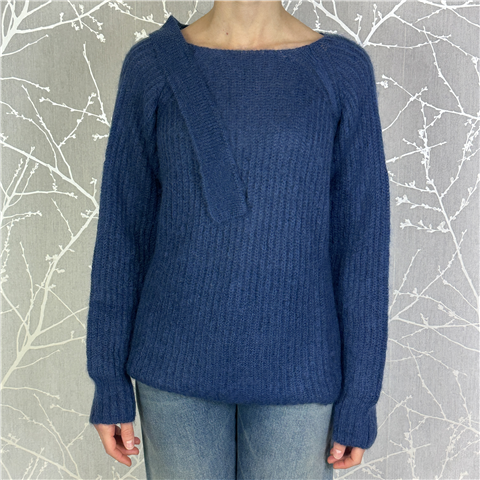 Maglioncino Scollato Sulla Schiena Art. M3f0089