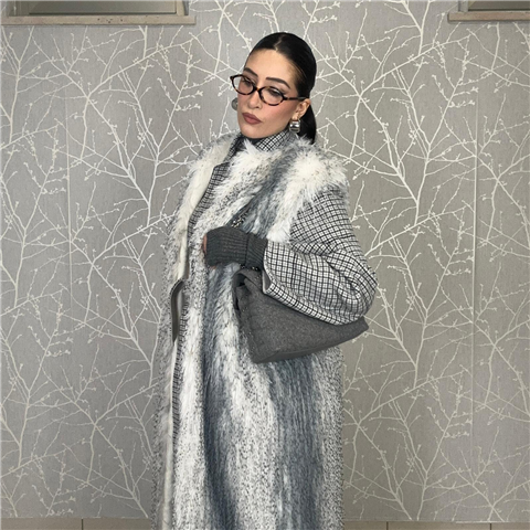 Gilet Lungo In Ecopelliccia Effetto Struzzo Sfumato Art. 252ap2540, Taglia: L, Colore: GREY