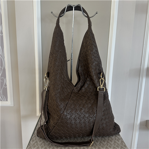 Sacca In Pelle Intrecciata Con Tracolla Inclusa Art. Bo001