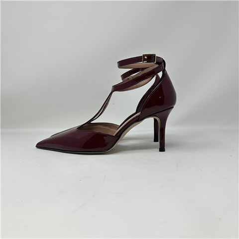 Decollete'' In Vernice Con Cinturino Alla Caviglia Art. P7044, Taglia: 38, Colore: BORDEAUX