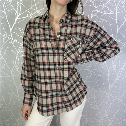 Camicia Check Con Applicazioni Sulla Tasca Art. C10968 Camicia Check Con Applicazioni Sulla Tasca Art. C10968