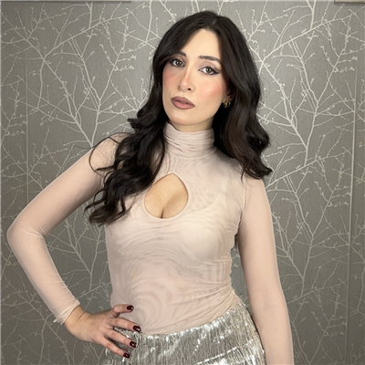 Maglia In Tulle Con Oblo' Sul Davanti E Collo Alto Art. 4324094