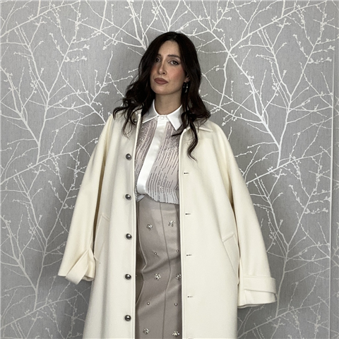 Cappotto Taglio Dritto Con Cintura In Vita E Tasche A Filo Art. 252ap2070