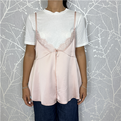 Top Con Dettagli In Pizzo Con T-shirt Basic Art. M38f0654