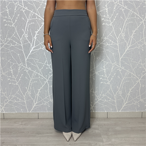 Pantalone Palazzo In Tessuto Fluido Con Elastico Dietro Pantalone Palazzo In Tessuto Fluido Con Elastico Dietro