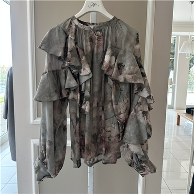 Blusa Floreale Con Volant Chiffon Art. L22030c