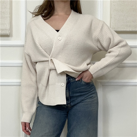 Cardigan Con Bottone Laterale Art. Mfpp155 Cardigan Con Bottone Laterale Art. Mfpp155