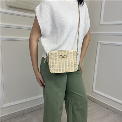 Camera Bag Con Particolare In Rattan Art. 261tb7430