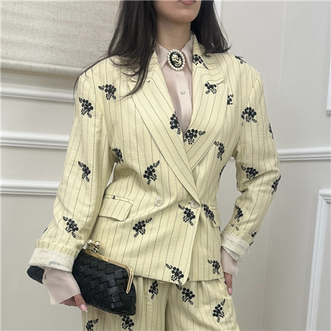 Giacca Gessata Art. Co502n, Taglia: 40, Colore: CREMA