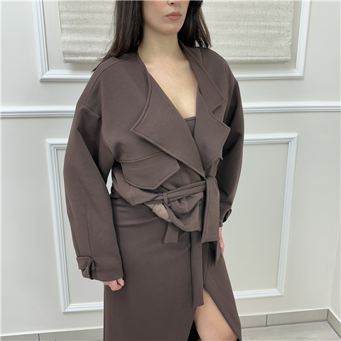 Bomber Collo Ampio Con Tasche E Cintura In Vita Art. Kmaq026 Bomber Collo Ampio Con Tasche E Cintura In Vita Art. Kmaq026, Taglia: U, Colore: MORO