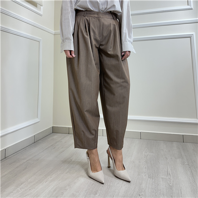 Pantalone Barrel Con Pinces Art. Tab0837