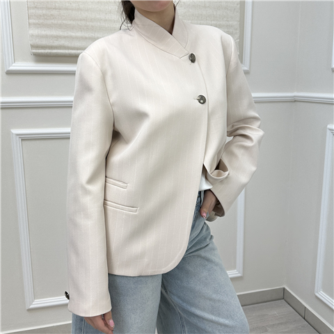 Giacca Gessata Con Chiusura Asimmetrica Art. Tab0963