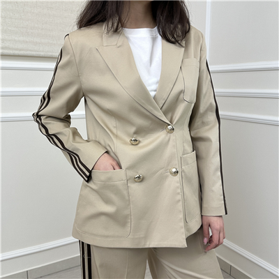 Giacca Doppiopetto Con Bande A Contrasto Art. 38695