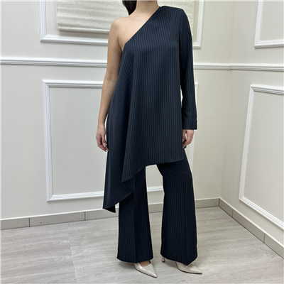 Abito Gessato Asimmetrico Art. A11012 Abito Gessato Asimmetrico Art. A11012