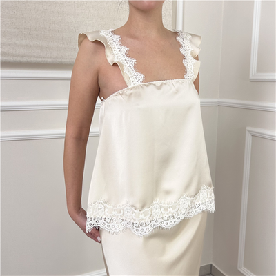 Top In Raso Con Dettagli In Pizzo Art. Tab0984