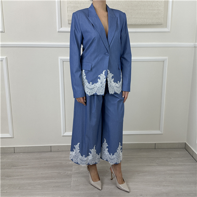 Pantalone Palazzo Con Cintura E Pizzo Al Fondo Art. 261ap2291
