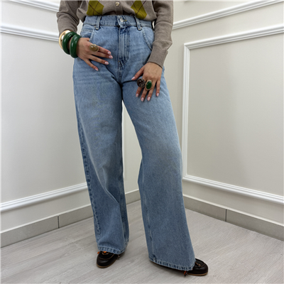 Jeans Wide Leg A Vita Alta Chiaro Jeans Wide Leg A Vita Alta Chiaro