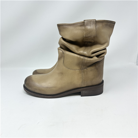 Stivale In Pelle Art. Mt01