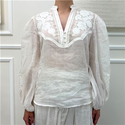Blusa Ricamata Scollo A V Art. 261tt2291 Blusa Ricamata Scollo A V Art. 261tt2291