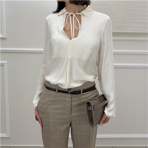 Blusa Polo Con Fiocco