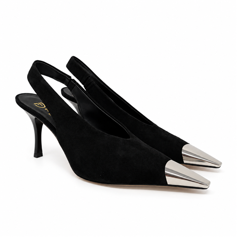 Slingback Camoscio Con Punta Metallica Quadrata