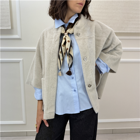 Cappa In Faux Fur