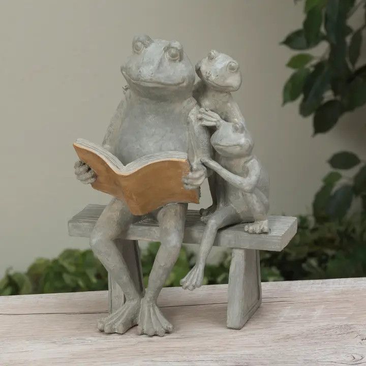 (F/Ger) 8"H Resin Frogs Reading Book On Bench