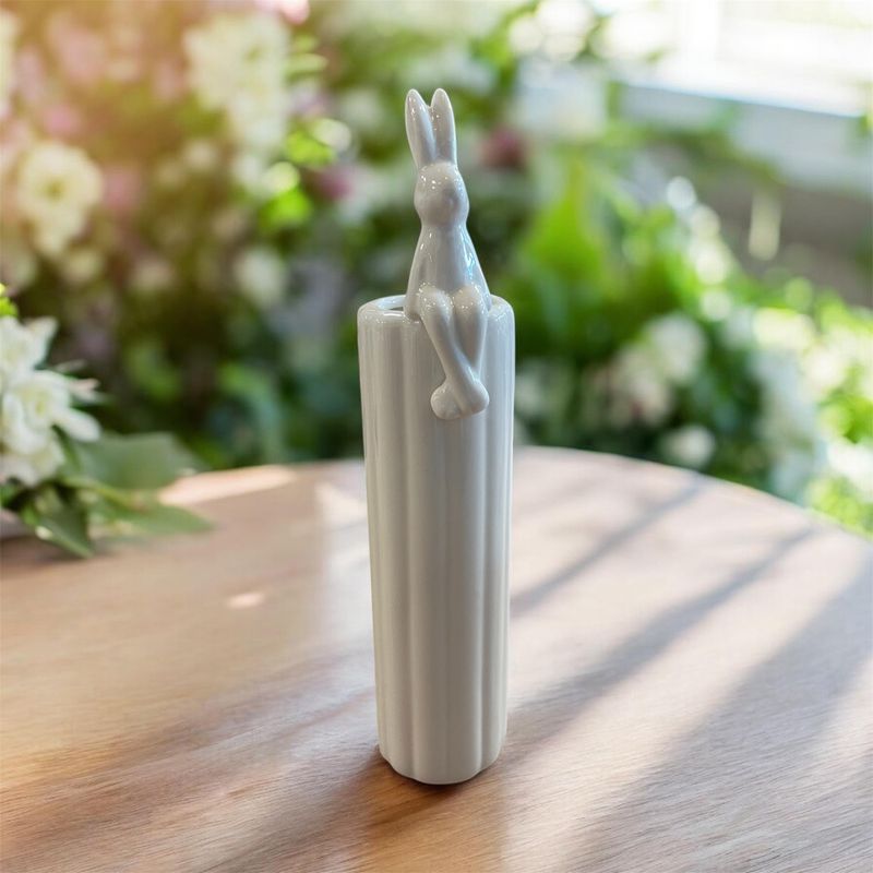 (PDH) 8.75" Skinny Bunny Vase