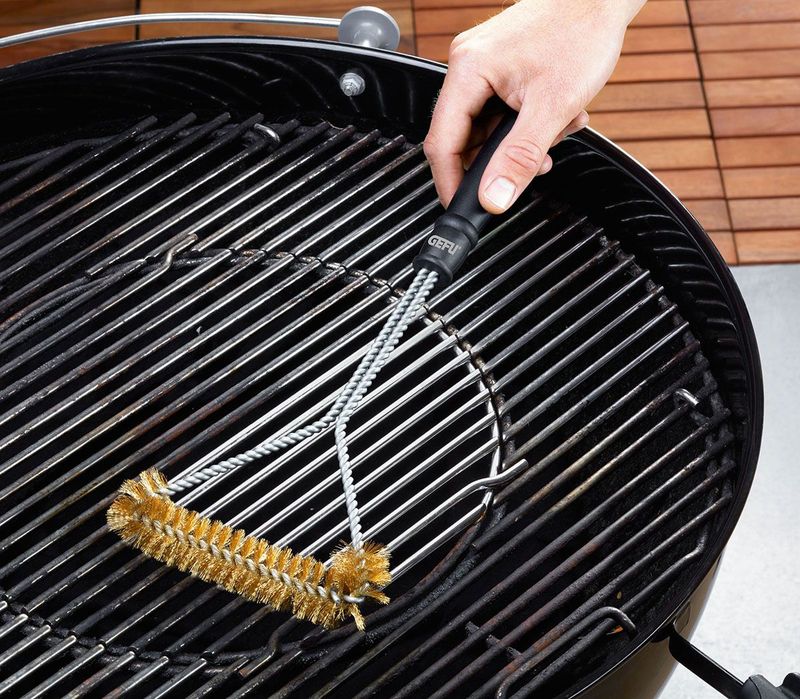 BBQ Triangle Brush
