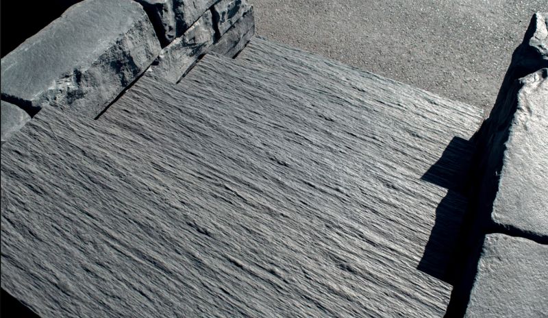 Stria Step 36&quot;x18&quot;x6&quot;- Charcoal, FULL PALLET