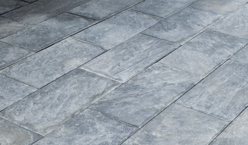 Linear Slate 10&quot; x 20&quot; - Silver Legacy, FULL PALLET