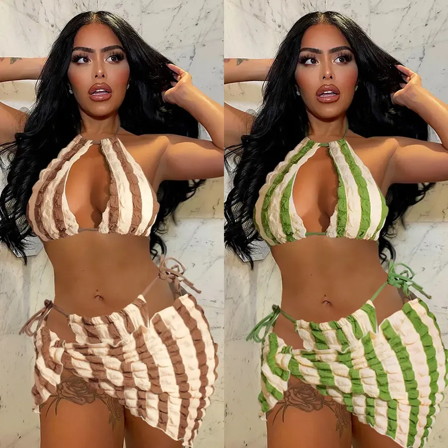 Women&#39;s Elegant Swimwear Set – Printed Swimsuit with Cover-Up – Matching Bikini Bathing Suit for Stylish Beach Days