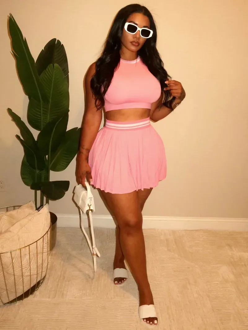 Women Fashion Striped Patchwork Knitted 2 Piece Set O-Neck Sleeveless Crop Tops + Mini Pleated Skirts Casual Sporty Suits
