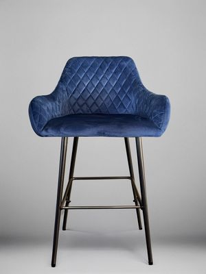 Petra Stool