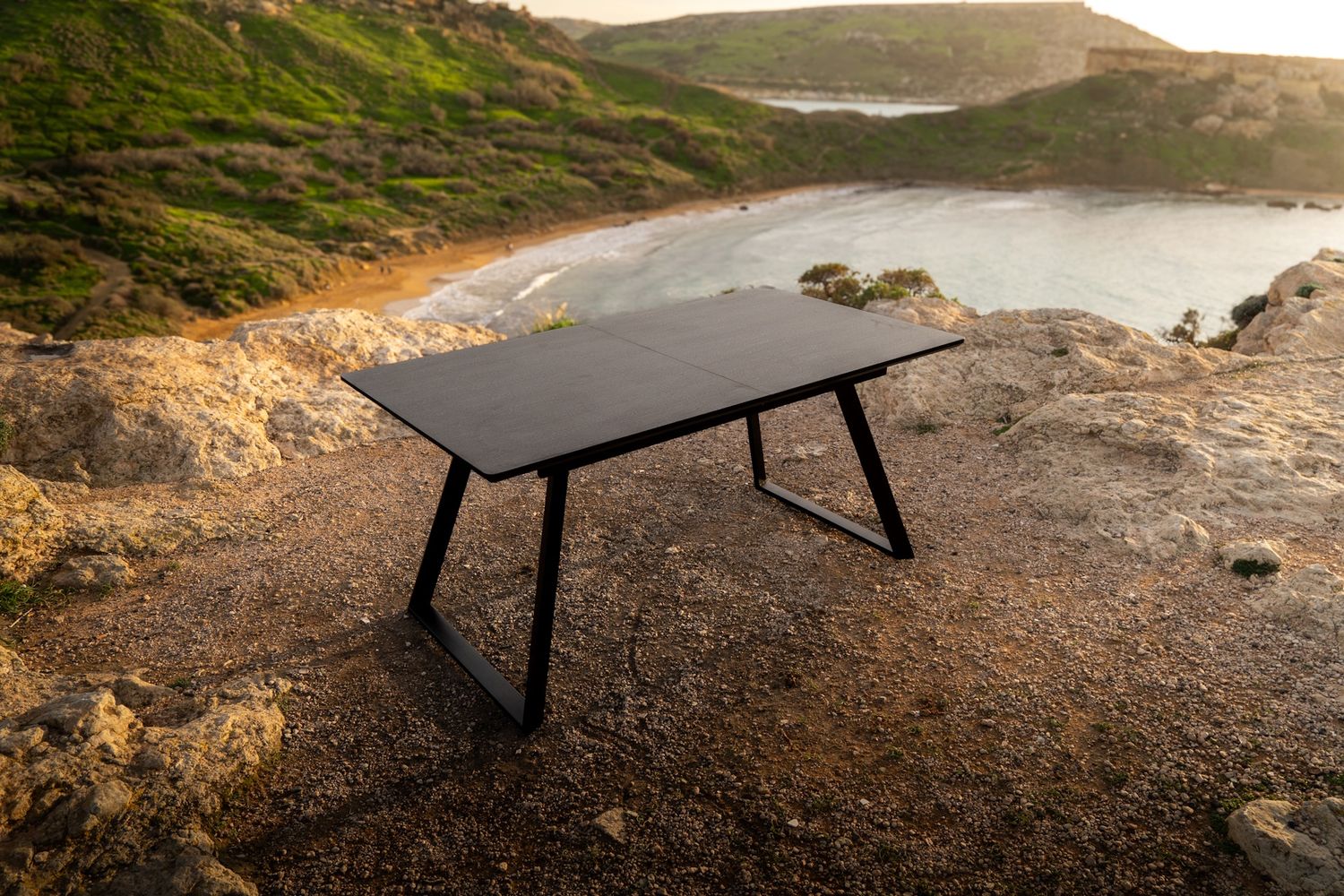 AdjusTable, Colour: Black Wood Grain