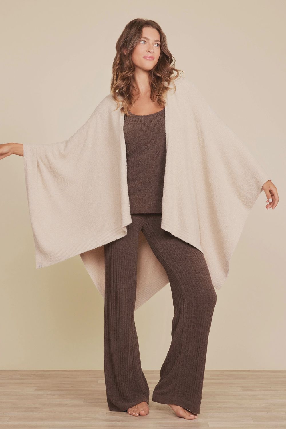 Barefoot Dreams CozyChic Light Weekend Wrap